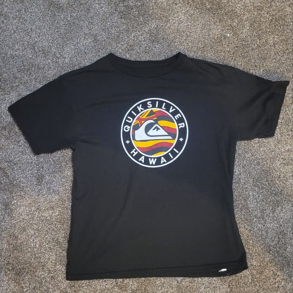 Quicksilver shirt boys large